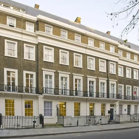 Campbell House Apartment